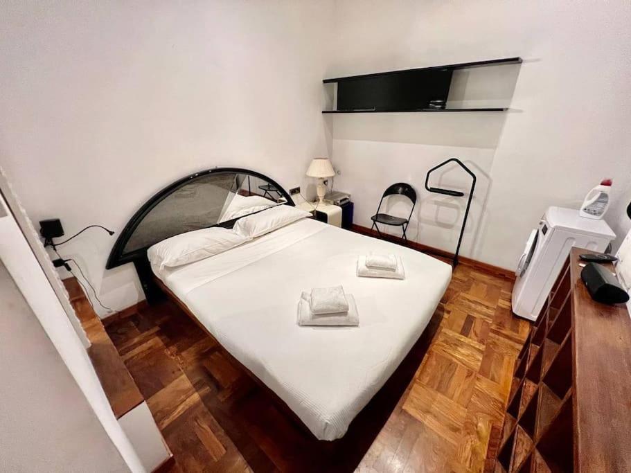 Old Town Florence- Love Apartment ภายนอก รูปภาพ