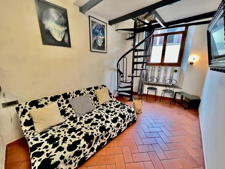 Old Town Florence- Love Apartment ภายนอก รูปภาพ